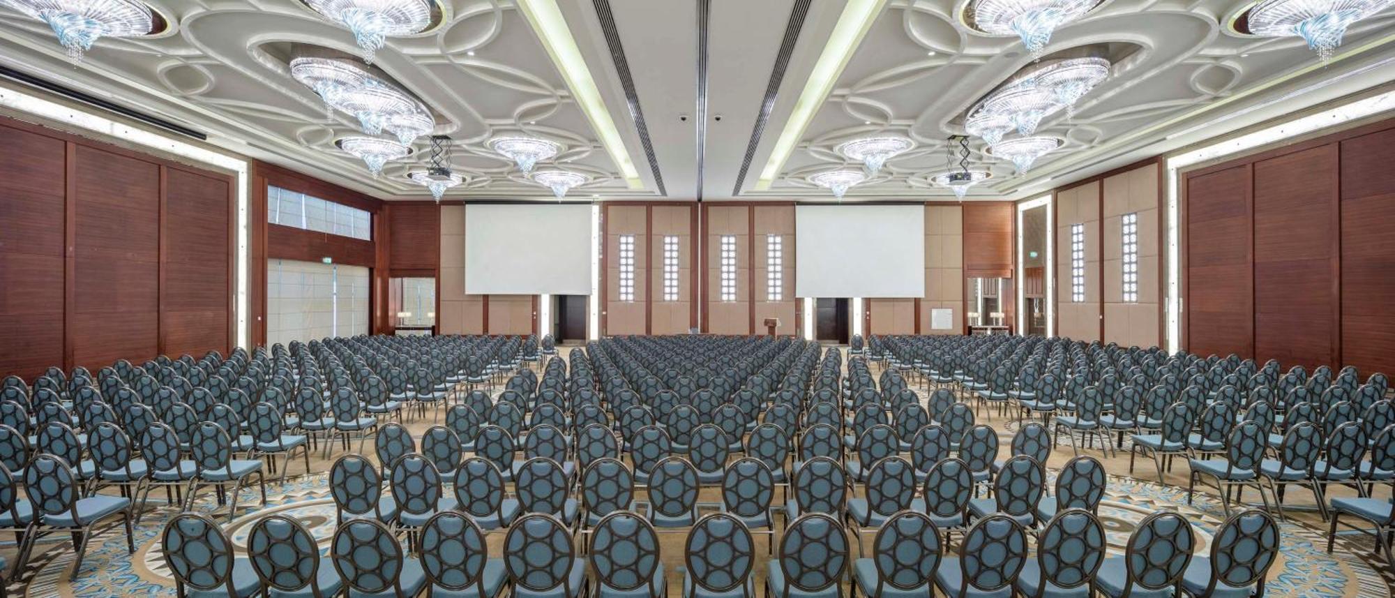 Hilton Bursa Convention Center & Spa Экстерьер фото