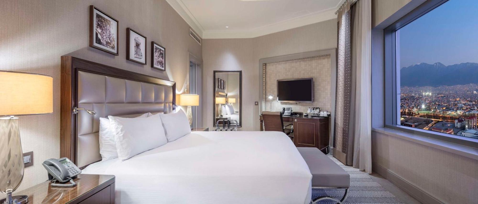 Hilton Bursa Convention Center & Spa Экстерьер фото