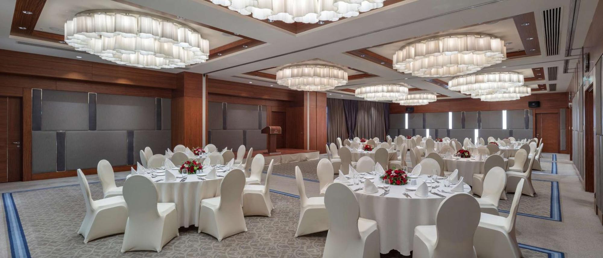 Hilton Bursa Convention Center & Spa Экстерьер фото