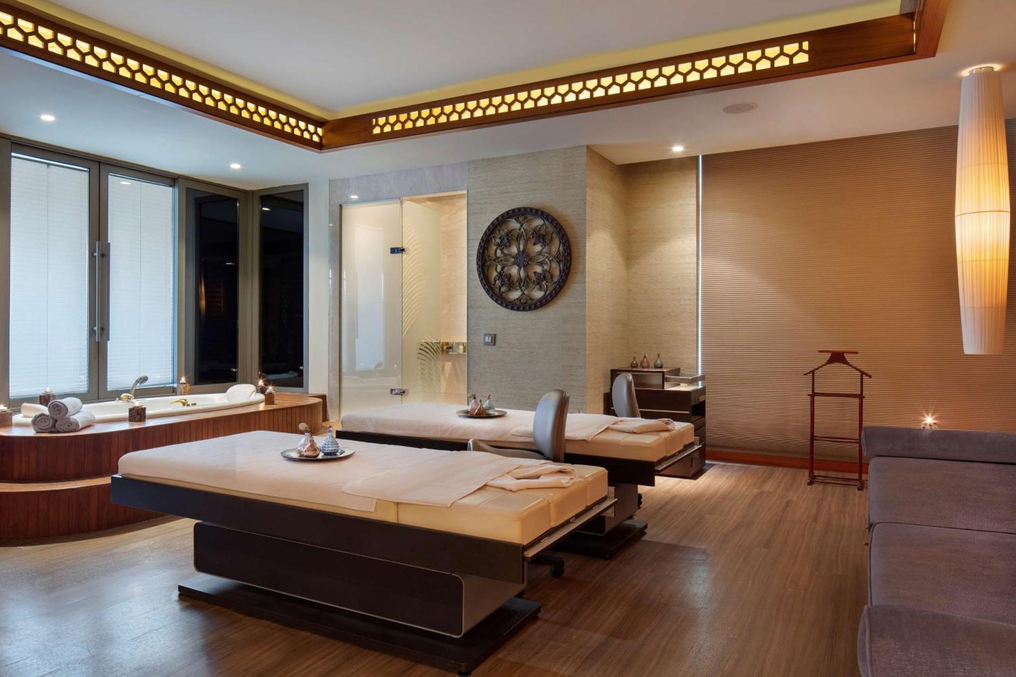 Hilton Bursa Convention Center & Spa Экстерьер фото