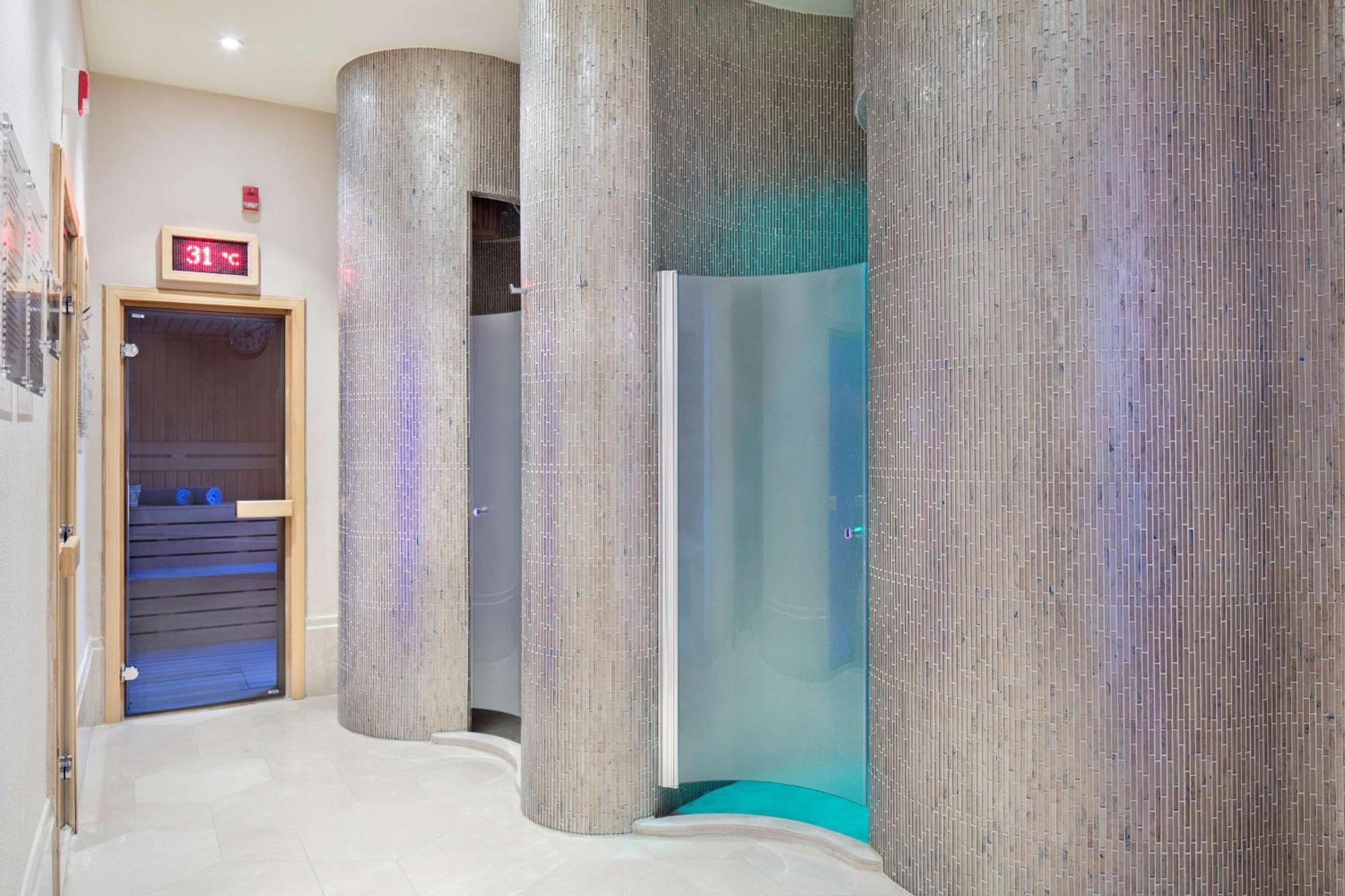 Hilton Bursa Convention Center & Spa Экстерьер фото