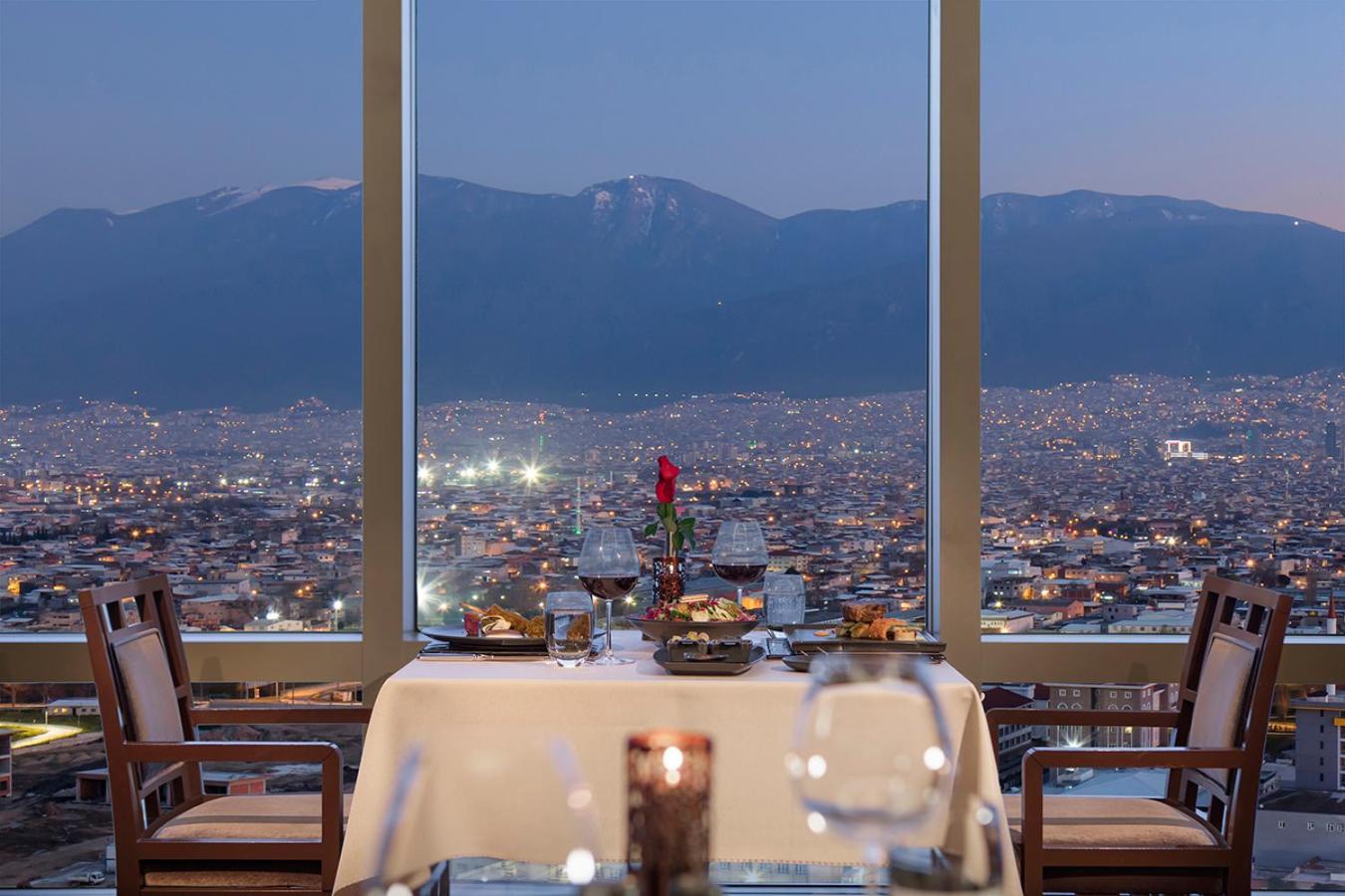 Hilton Bursa Convention Center & Spa Экстерьер фото
